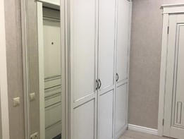 Классический корпусный шкаф  с фасадами ПВХ и зеркалом
