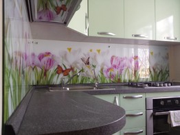 Кухня с цветочным рисунком