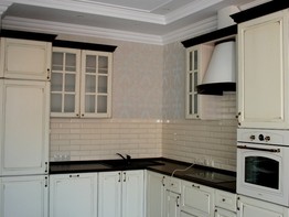 Кухонный гарнитур с фасадами из березы