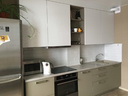 Кухонный гарнитур с фасадами из испанского пластика